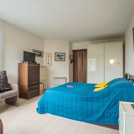 Apartment Gulf Stream By Interhome